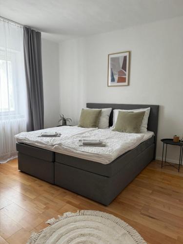 Heviz Apartment | Light House