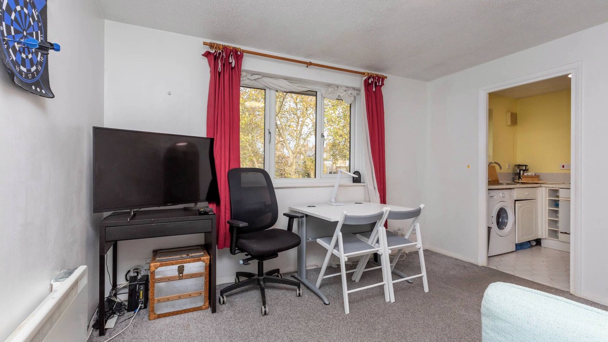 Evelyn Apartment | Light Studio Flat - Surrey Quays!