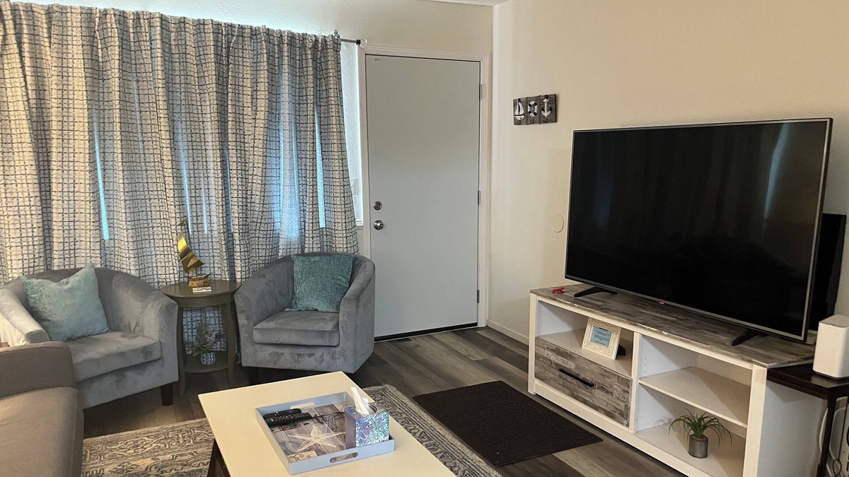 Lemoore Apartment | Lighthouse Inn
