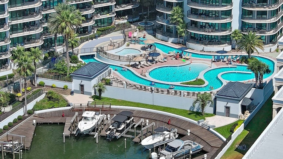 Orange Beach Condo | Lighthouse on the Bay unit 2511 - Snowbird Wanted
