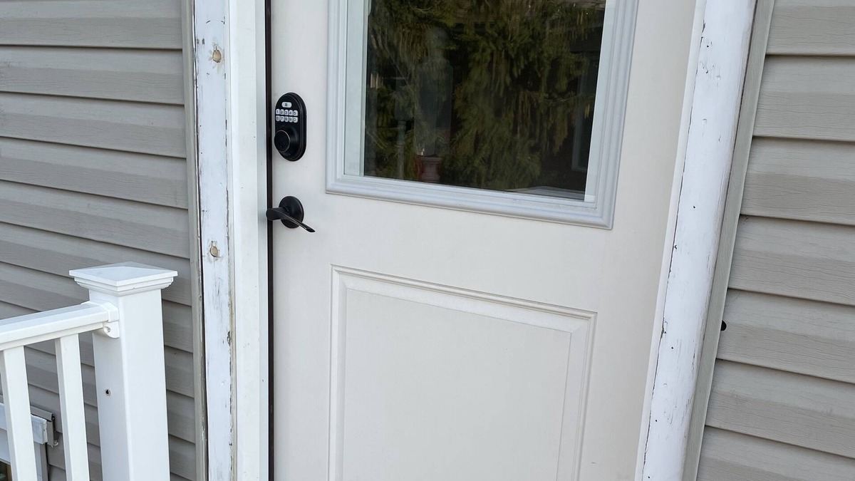 West Creek Bed & Breakfast | Lighthouse Private Studio with Parking and Entrance West Creek LBI Tuckerton