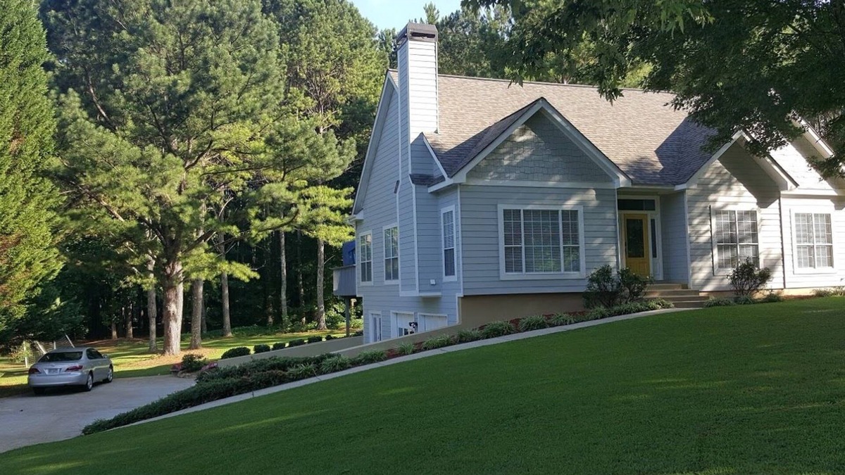 Newnan House | Like home 3 Bedroom - 30 min South from Atlanta International Airport