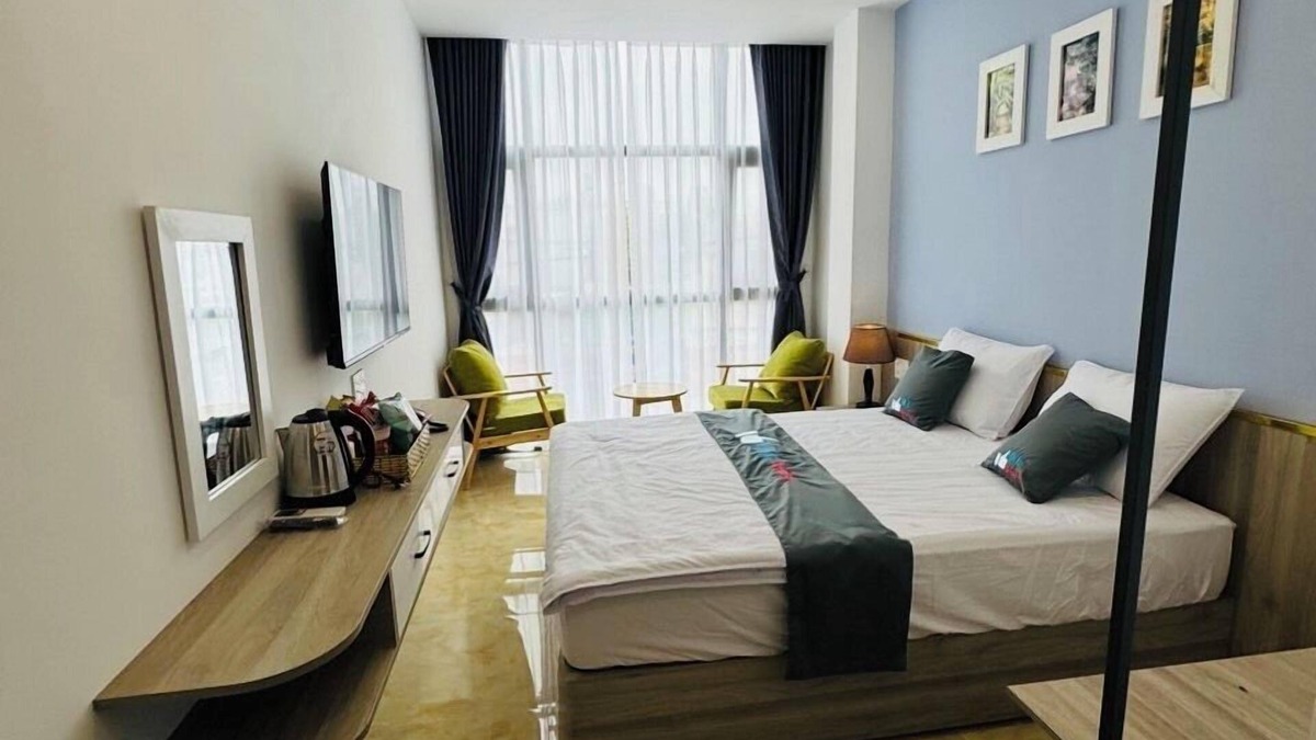 Tan Phu District Hotel | Like Hotel