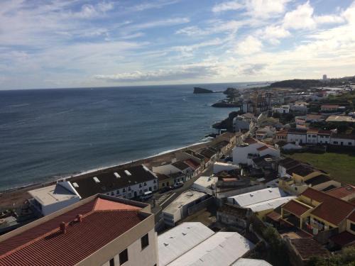 Ponta Delgada Apartment | Lila's Beach Apartment