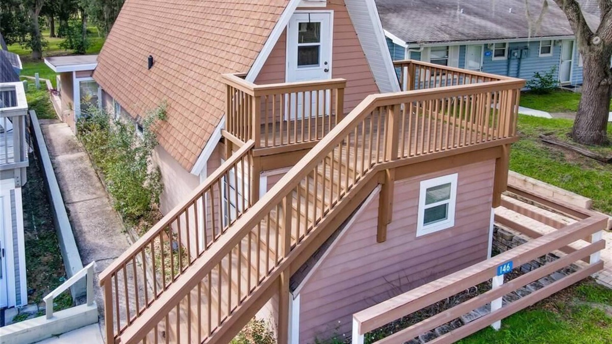 Vacation Village House | Lilac Loft -Private home only 30 mins from Disney!
