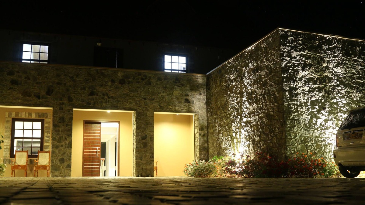 Diyathalawa House | Lilara Hills