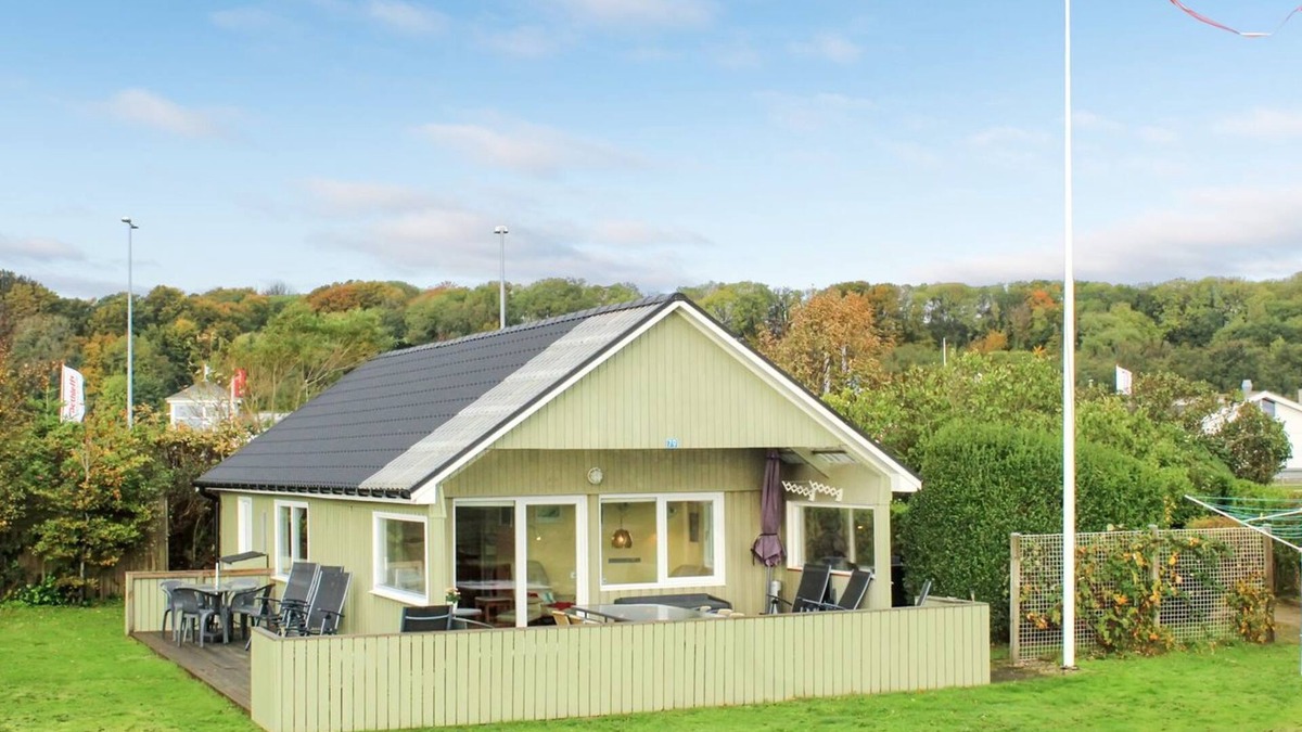 Frederikshavn House | "Lilibeth" - 300m from the sea by Interhome