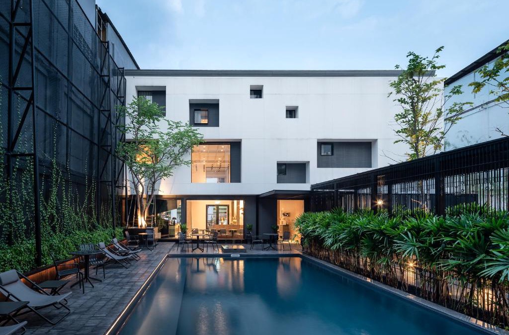 Ban Phan Thom Hotel | Lilit Bang Lumphu Hotel