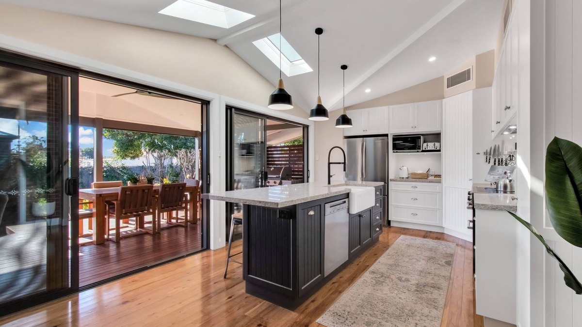 Turvey Park House | Lilly Pilly House luxury and convenience