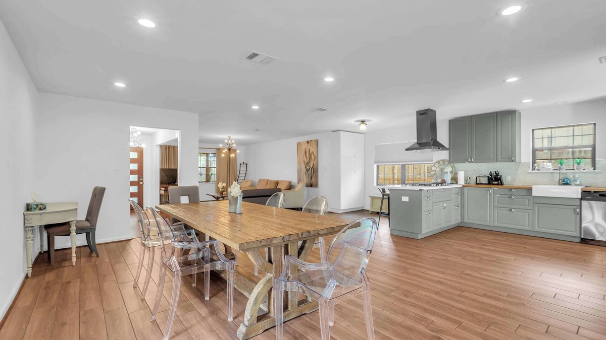 Houston House | Lilly's Maison #1 -Medical Center - Galleria - NRG