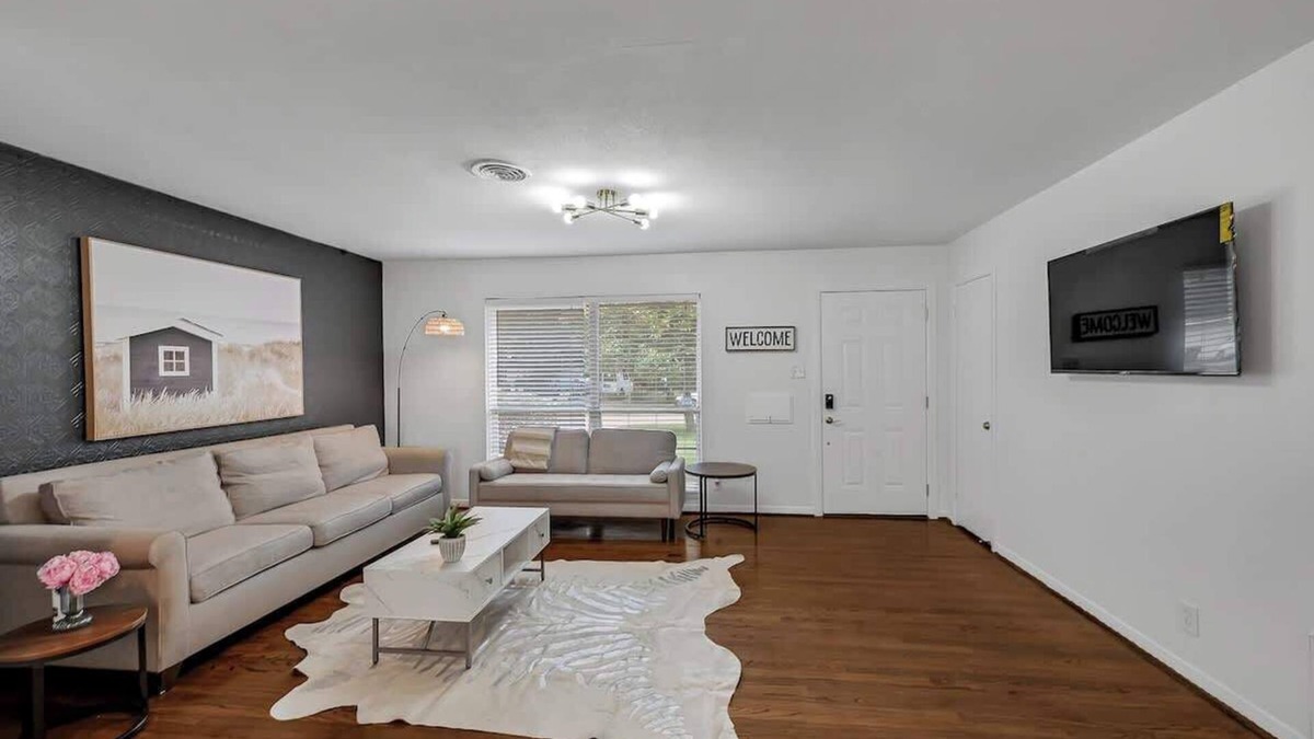 Houston House | Lilly’s Maison #4 Sum