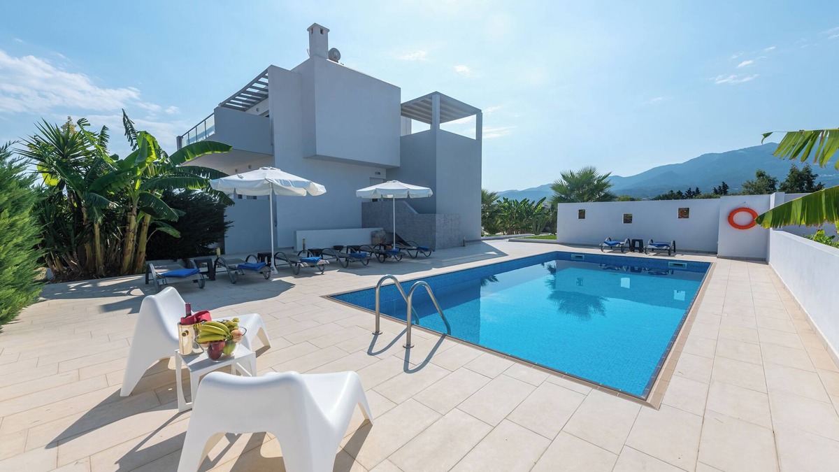 Tingaki Villa | Lilu Villa 2 with Private Pool