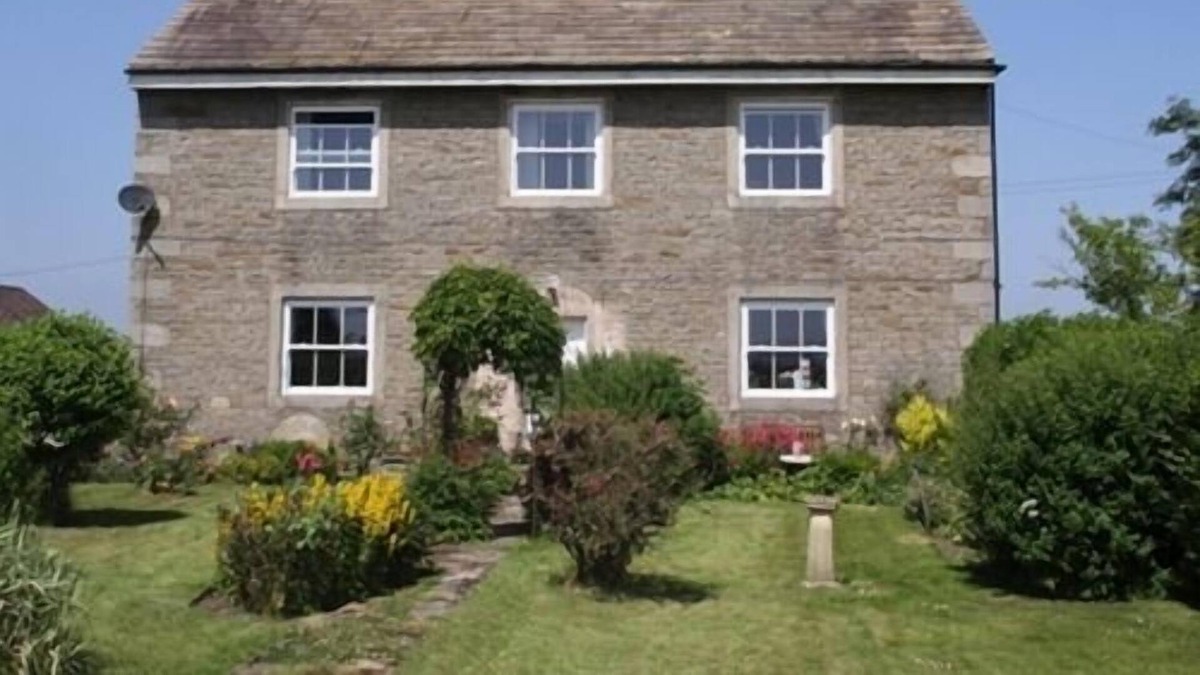 Fremington Bed & Breakfast | Lily Hill Farm