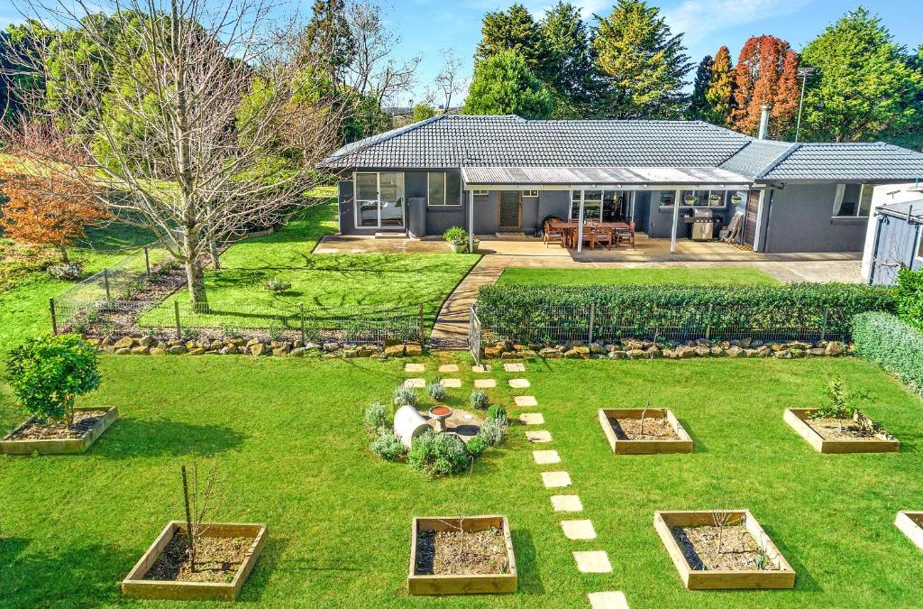 Robertson House | Lilyview Cottage - Robertson