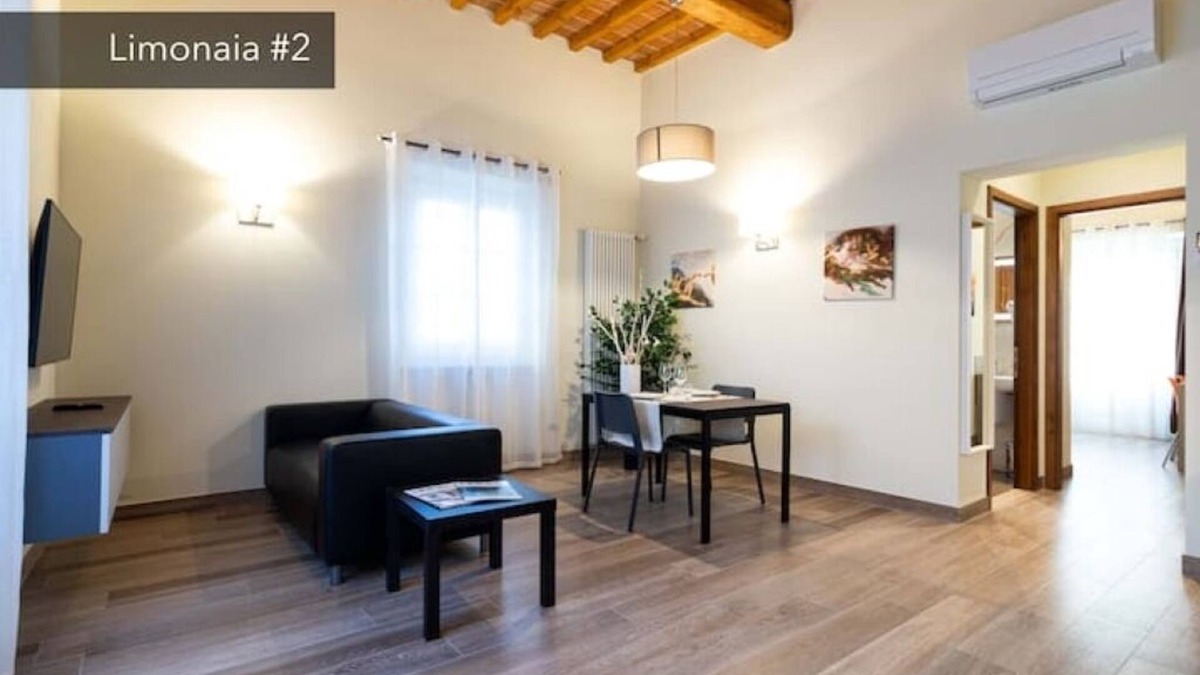 Novoli - San Donato Apartment | Limonaia 2 | Apartment Villa Carobbi