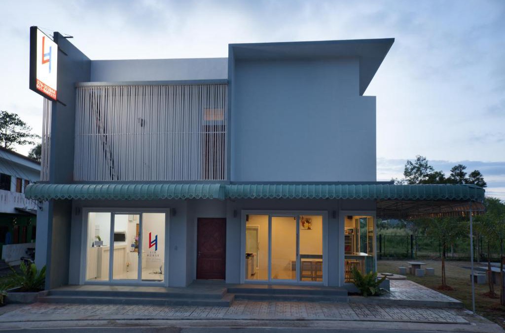 Choeng Thale Hotel | Lin House