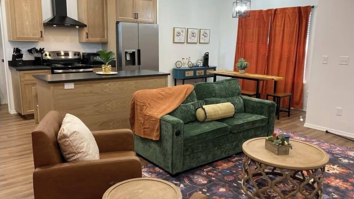 Canyon House | Lincoln’s Landing spacious 3 BD 2 Bath near Palo Duro Canyon and WT