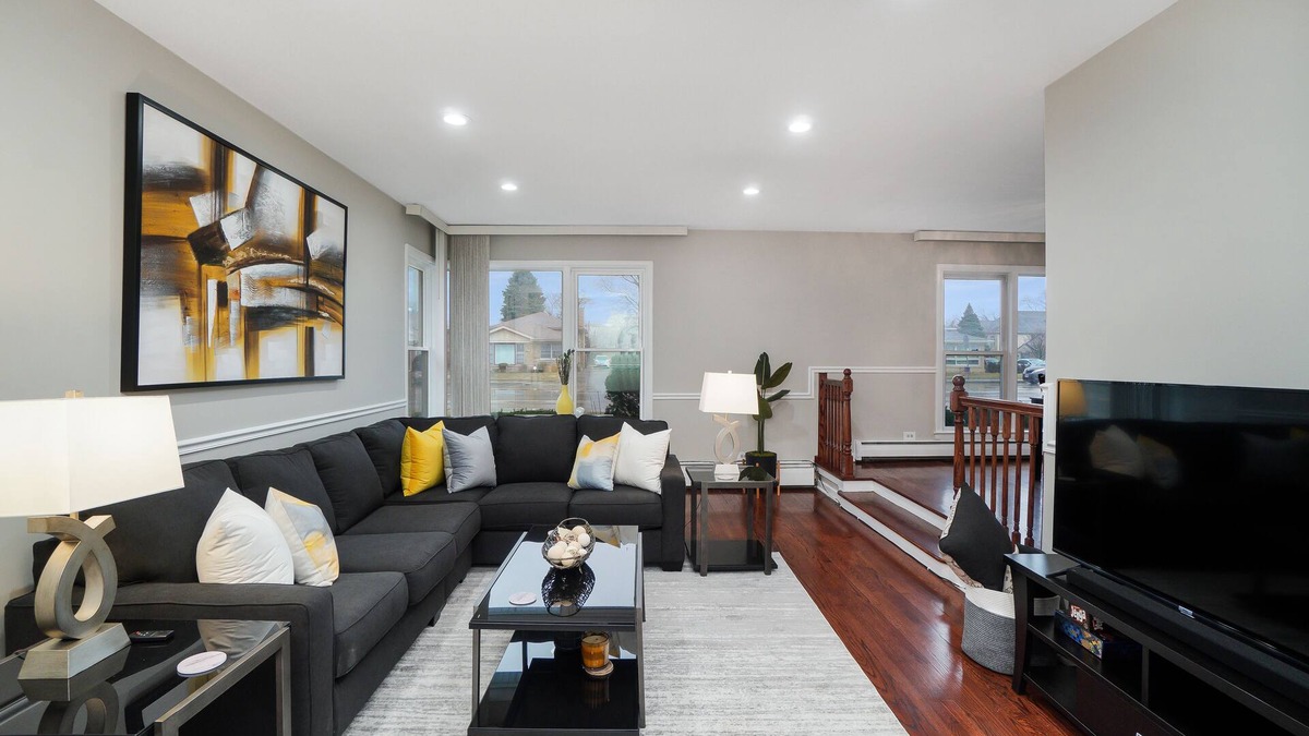 Lincolnwood House | Lincolnwood FHS Rental