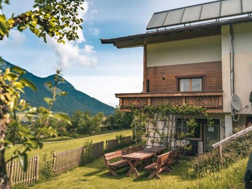 Itter House | Linden Platzl