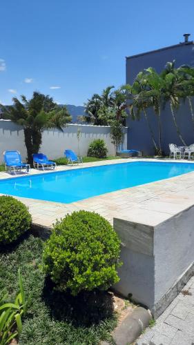 Morada da Praia House | Lindo Sobrado com Piscina em Condomínio Fechado