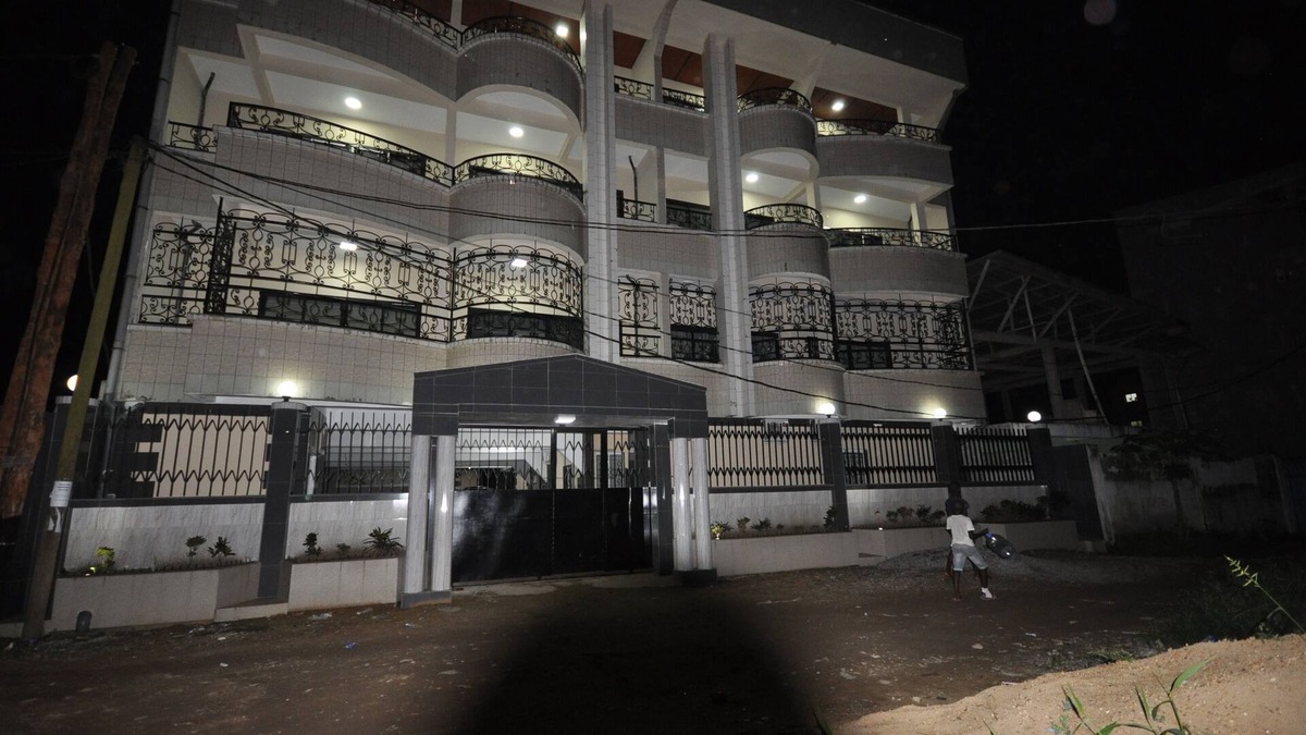 Douala House | Line-Residence