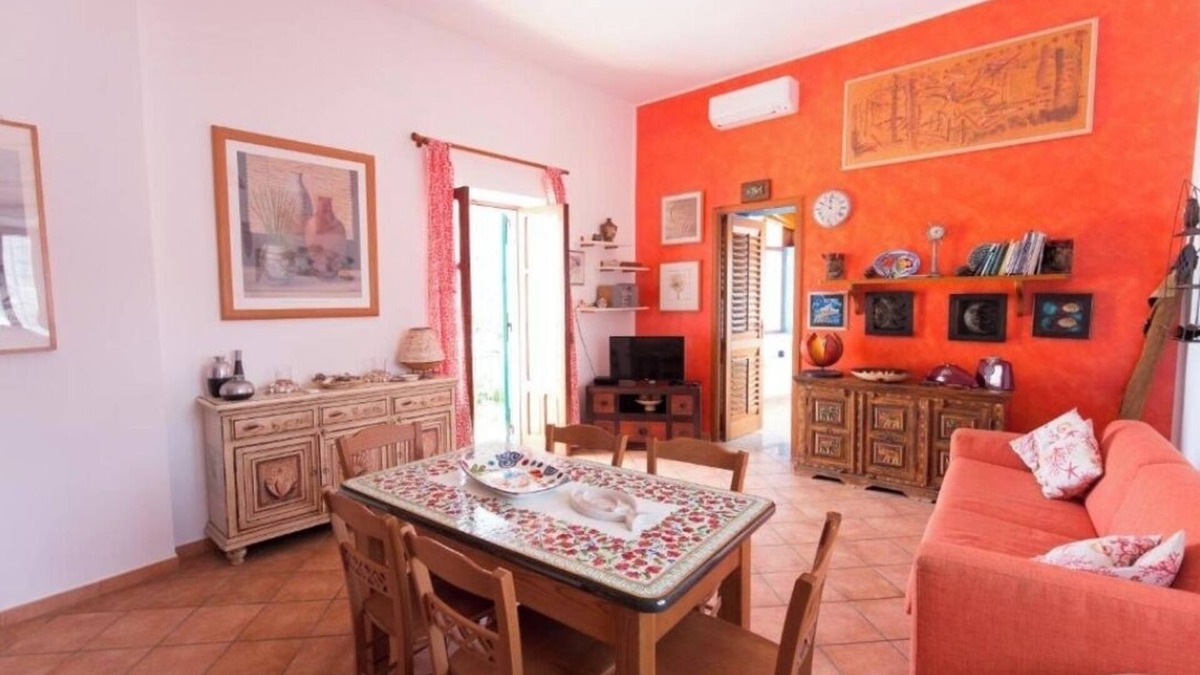 Lipari Historic Centre House | LIPARI - THE FISH AND THE GECKO
