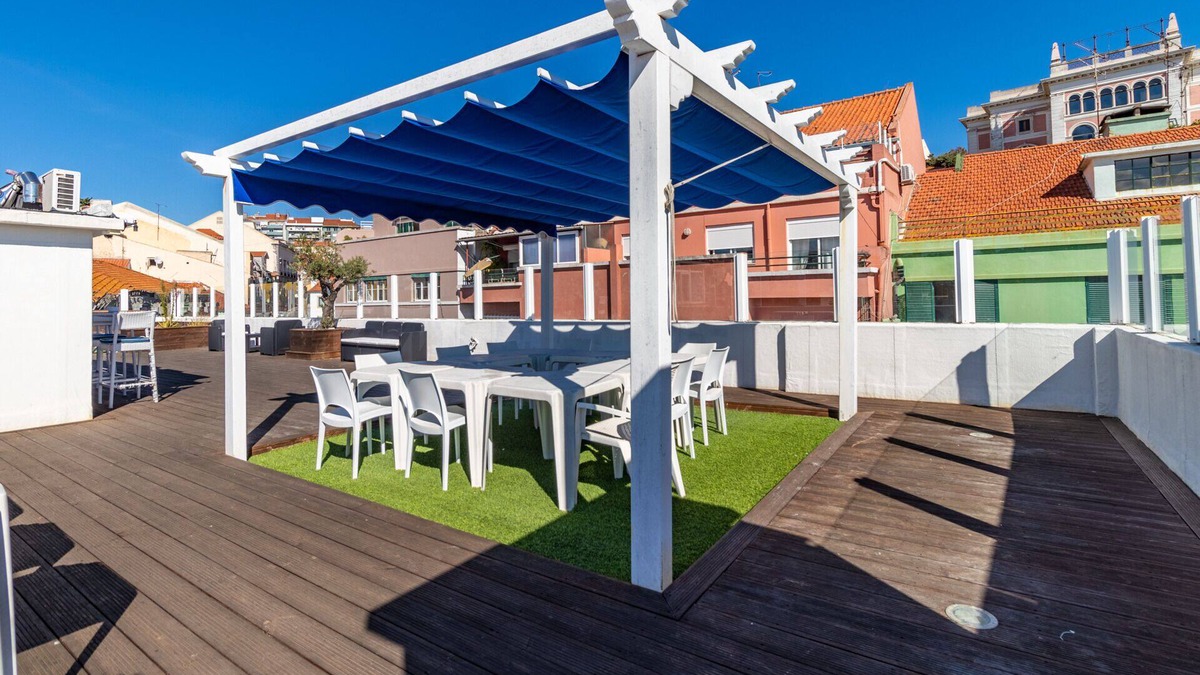 Lisbon Old Town Apartment | Lisbon Terrace Suites Special for Groups up to 19 guests