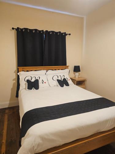 Listowel House | Listowel Town
