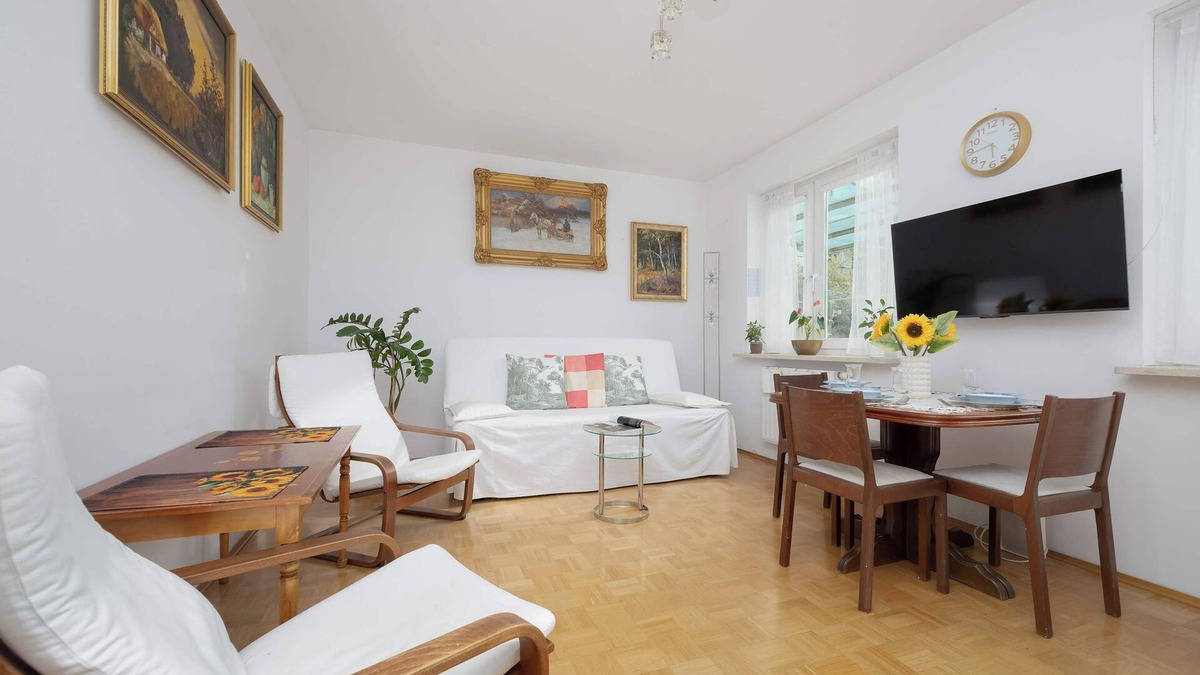 Bielany Apartment | Literacka 13A Warsaw | Bright Stylish Apartment Parking & Balcony