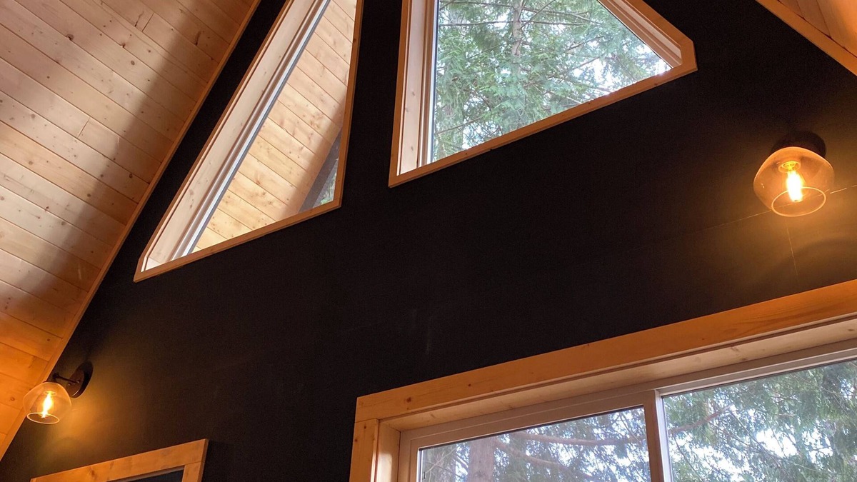 Halfmoon Bay Cabin | Little Anchor A-frame, off-grid & quick walk to the beach/pier/General Store
