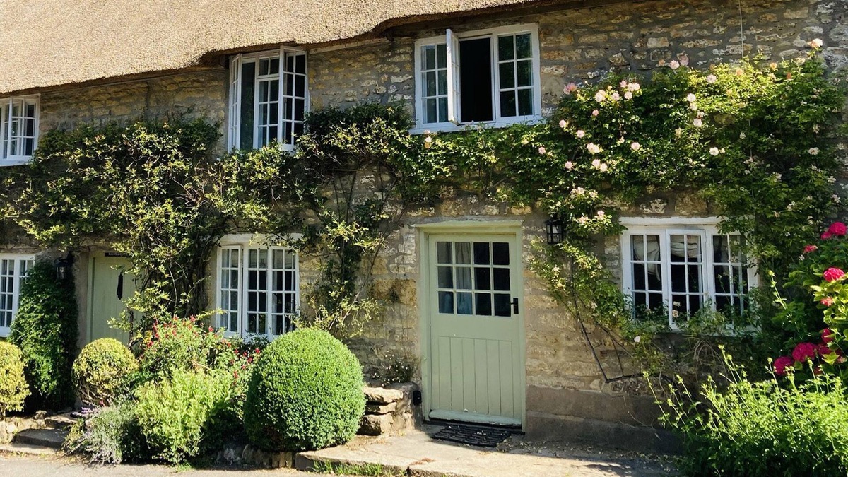 Puncknowle Cottage | LITTLE BURWELL, pet friendly, character holiday cottage in Puncknowle