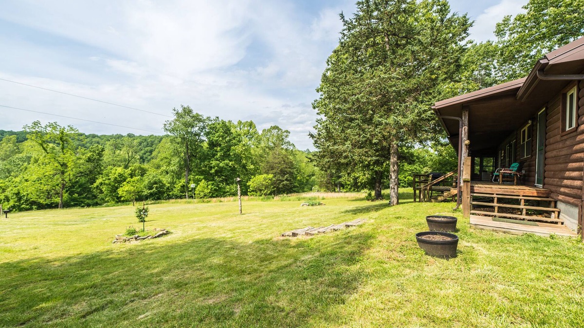 Laclede County Cabin | Little Cabin on the BIG Niangua!