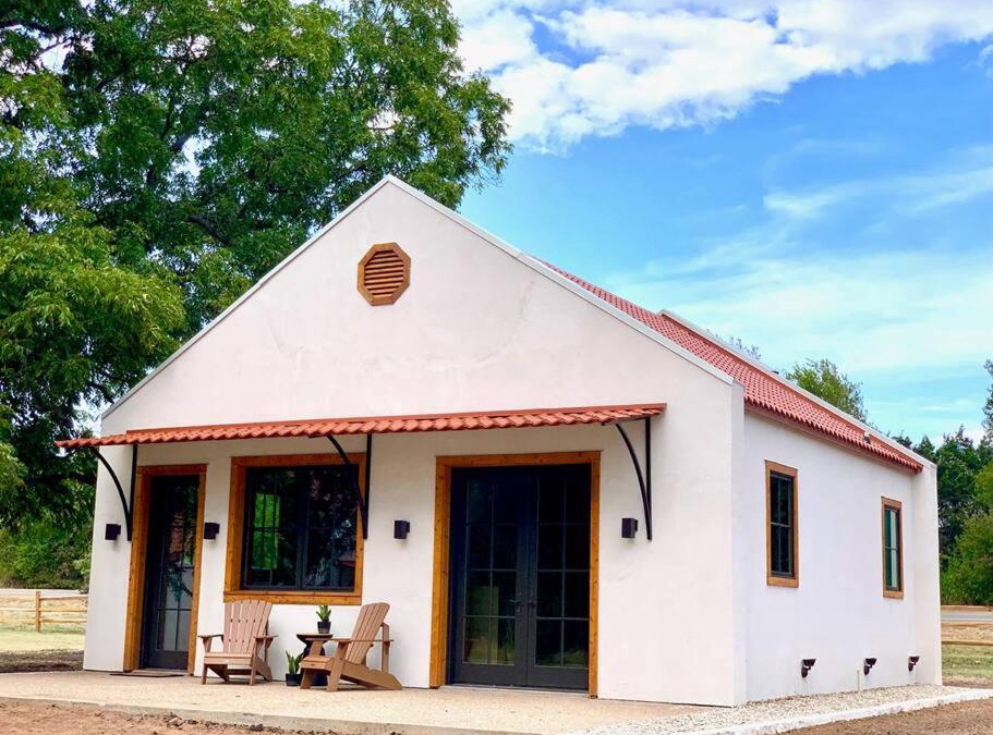 Waco House | Little Dutch Cabin #2 -12 Min to Magnolia-Baylor