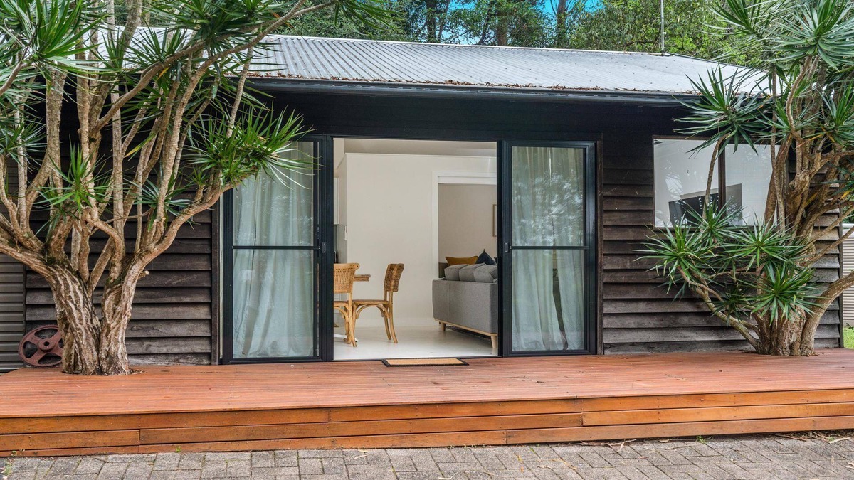 Brooklet Cabin | Little Farm Cottage II