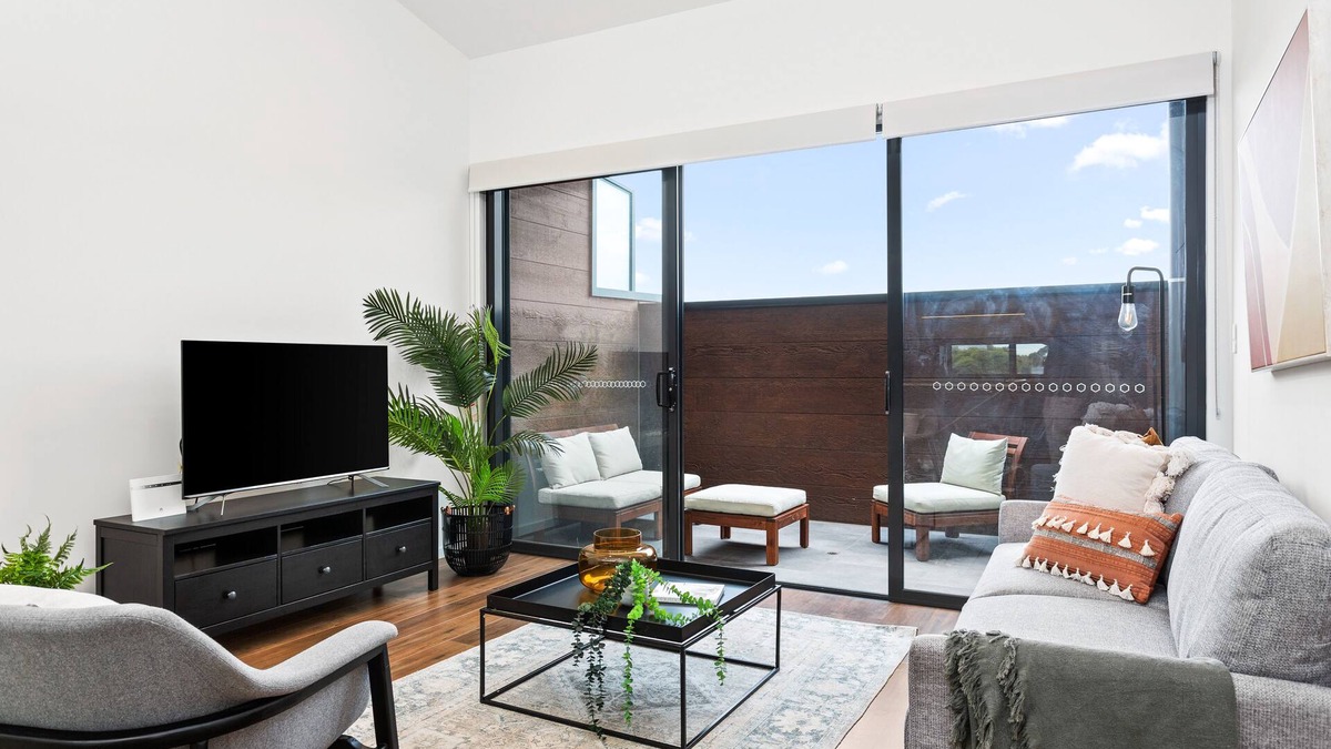 Kent Town House | Little Grenfell Apartments by Urban Rest