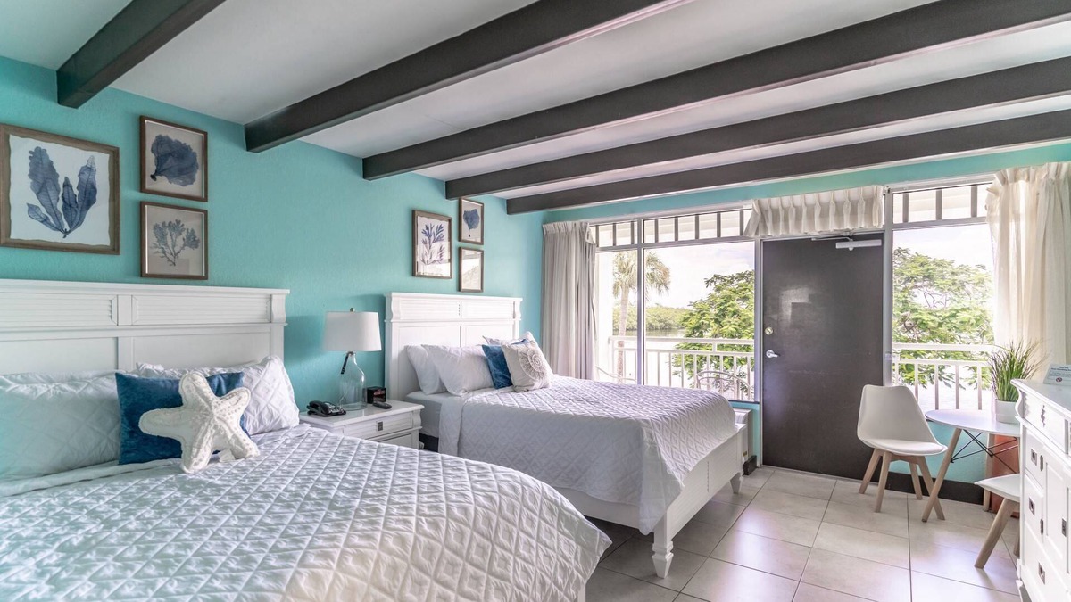 Ruskin Hotel | Little Harbor Gem | Water Views, Pet-Friendly & Close to Dining