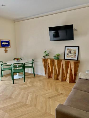 La Spezia Historic Centre Apartment | Little House 5 Terre