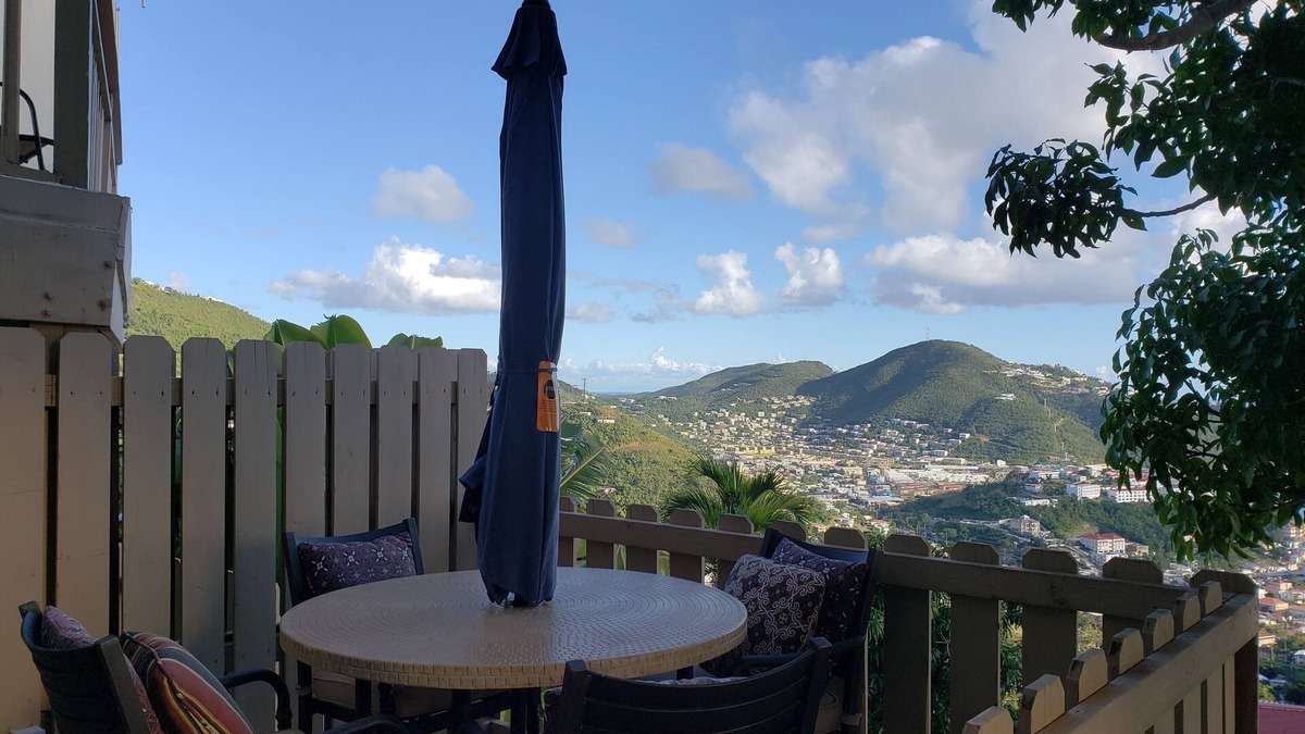 Estate Kings Quarter Apartment | Little Indigo Apartment #1 - Island Living with Amazing Views