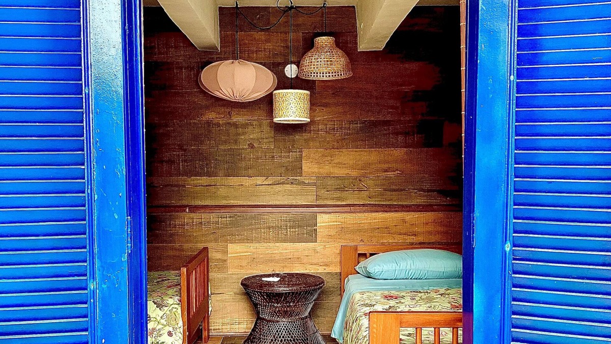 Mombaca House | Little Paradise - Feet In The Water