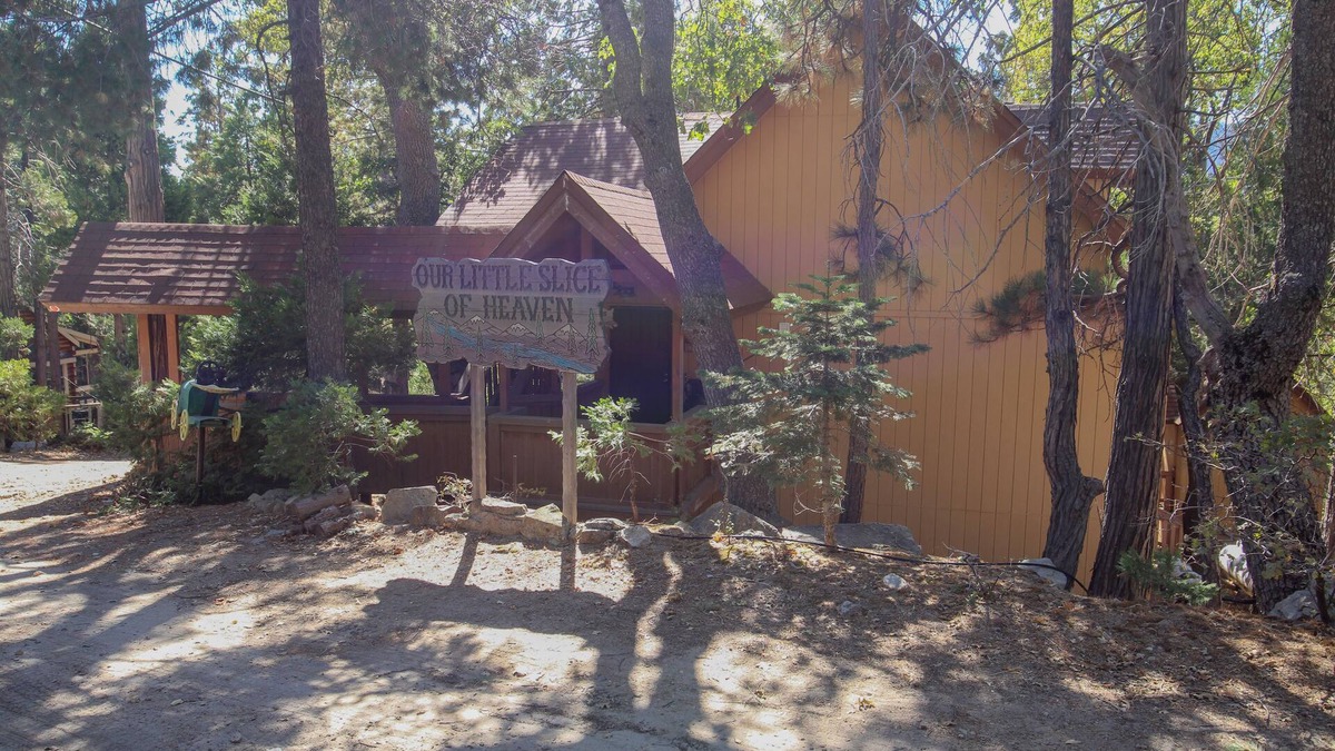 Alta Sierra Cabin | Little Slice of Heaven