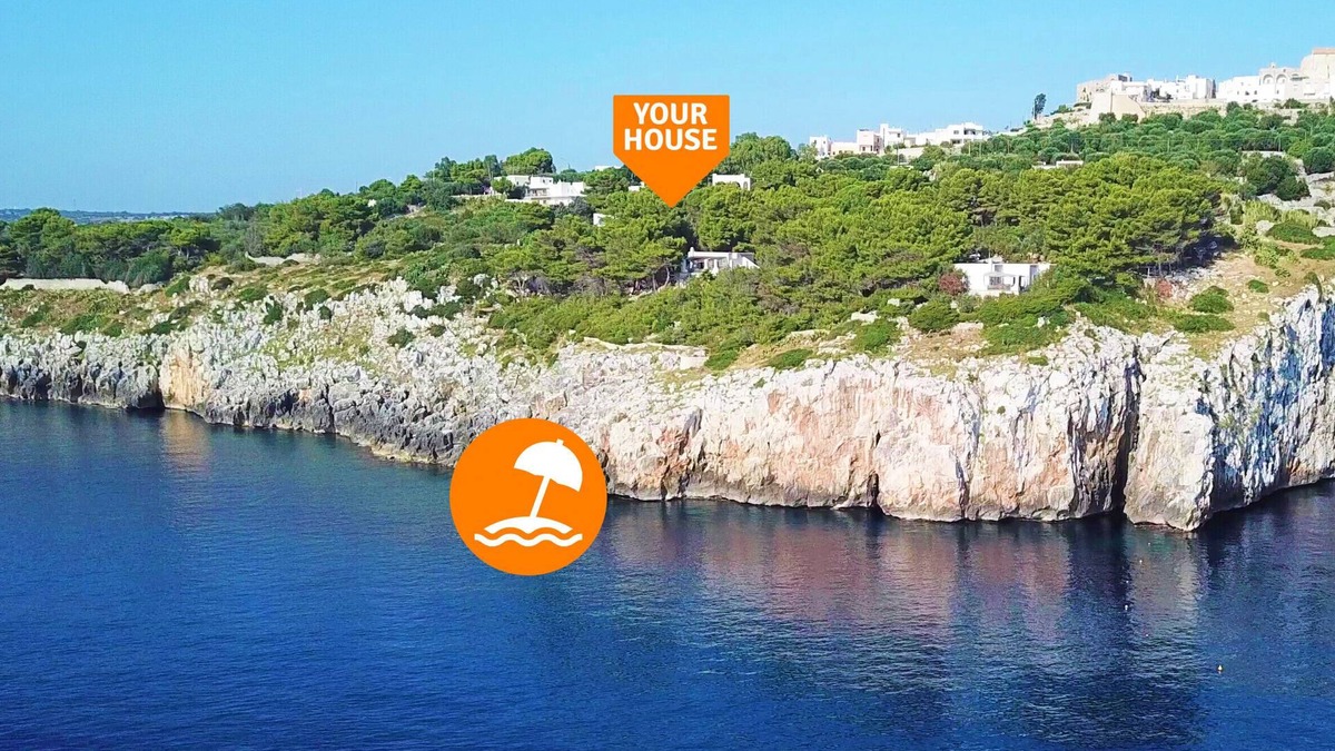 Castro Marina Cottage | Little trullo with private sea access (house E)