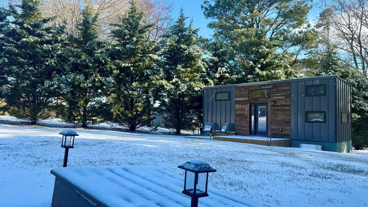 Hurdle Mills Cottage | Little Woods Loop