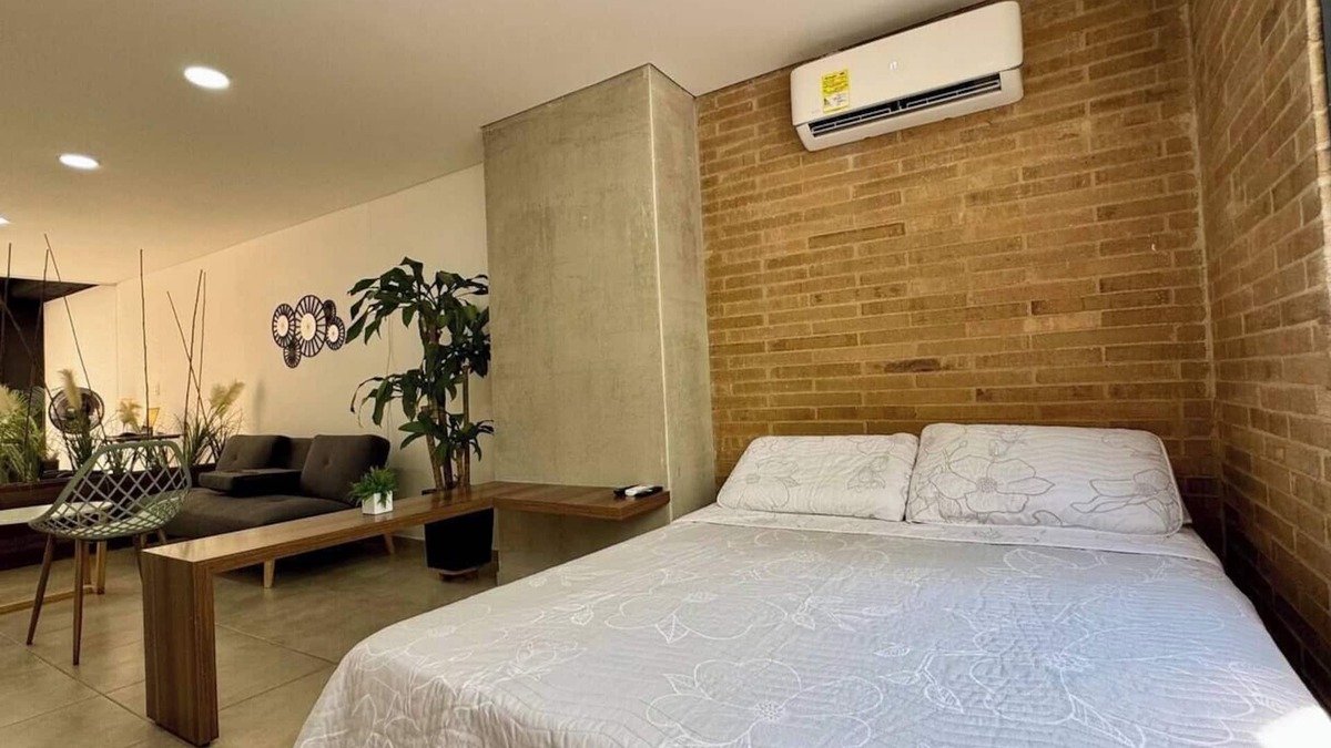 Cali Apartment | LIV-201 Illuminated apartment with beautiful view