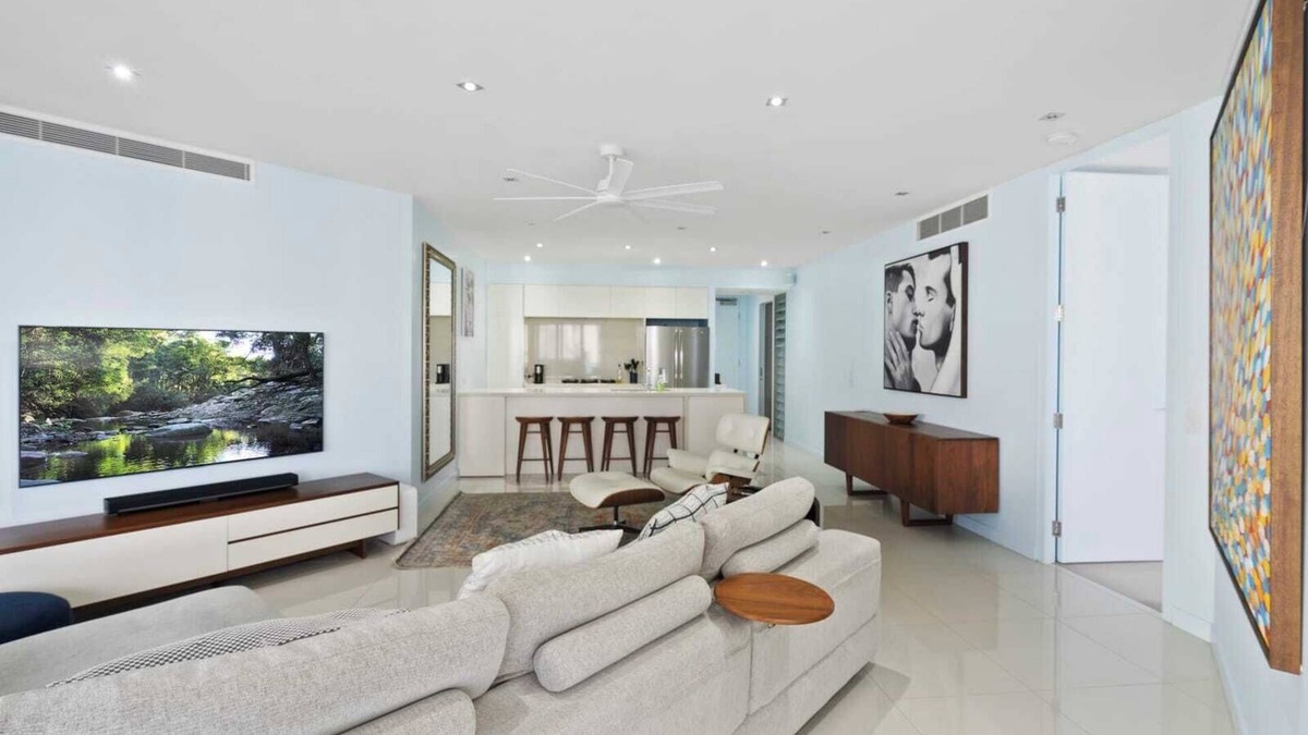 West End Apartment | Live in Luxury by Airtrip