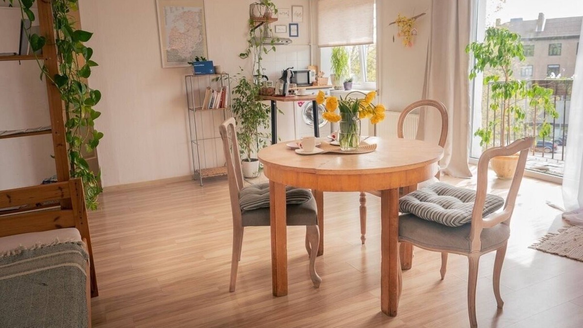 Jelgava Apartment | Live Jelgava’s Pulse – Cosy Studio with Stunning City Centre View