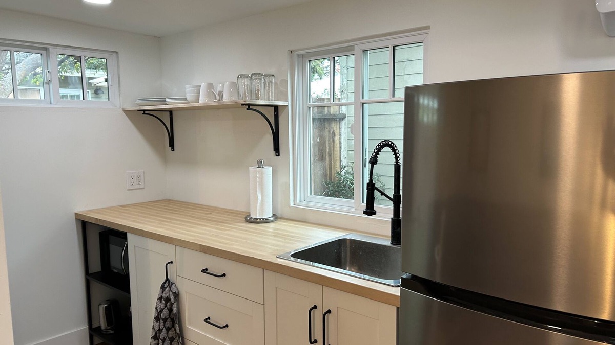 Mar Vista House | Live Like A Venice Local In Your Own Detached Guest House