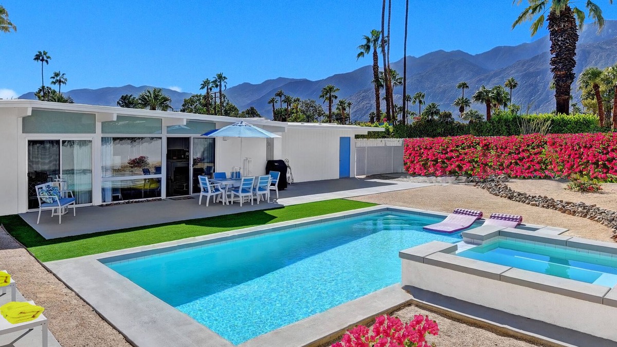 Sunmor House | Live More! - Rare Wexler designed Sunmor Retreat!