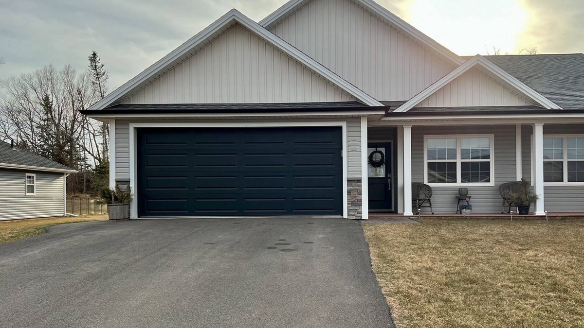 Charlottetown House | Live On The City's Edge