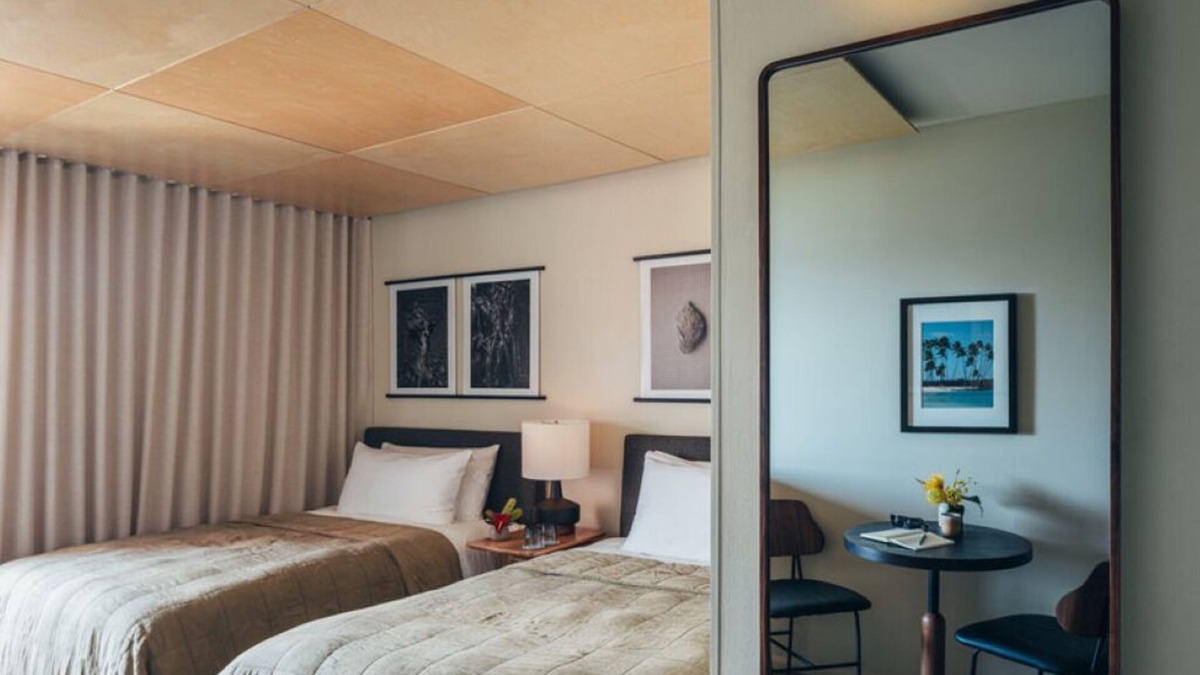 Historic Kailua Village House | Live the Island Life: 2 Modern Rooms, Pool, Bikes, Daily Poolside Yoga