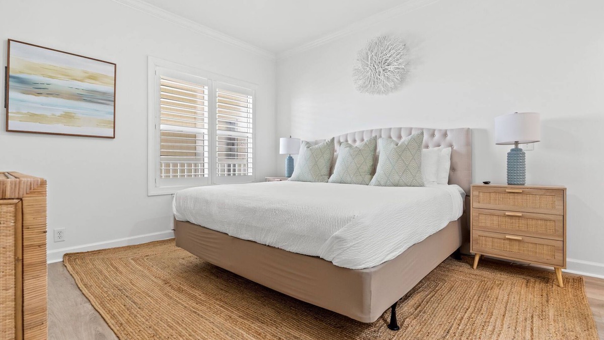 Ocean Isle Beach Apartment | Lively Up Yourself Too